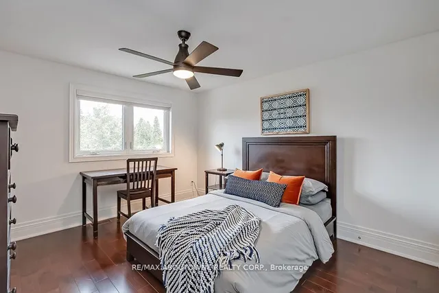 Additional image 30 of 393 CLAREMONT Cres