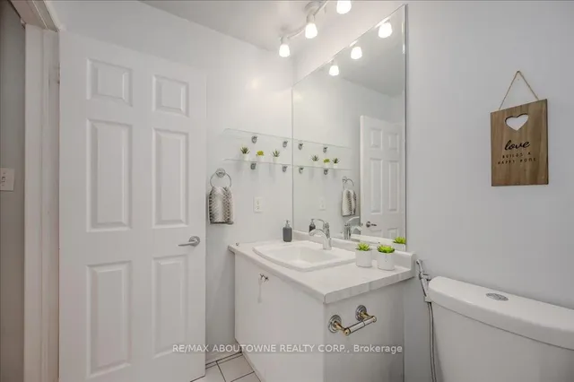 Additional image 19 of 455 Apache Crt Unit 31