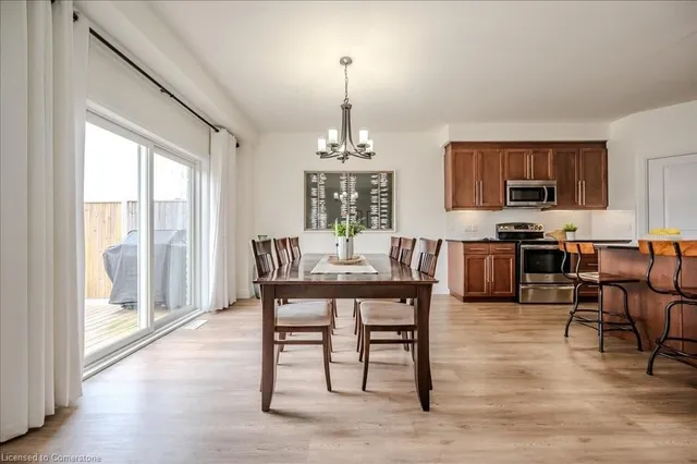 Additional image 9 of 504 Netherwood Cres
