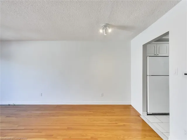 Additional image 11 of 153 Limeridge Rd Unit 16