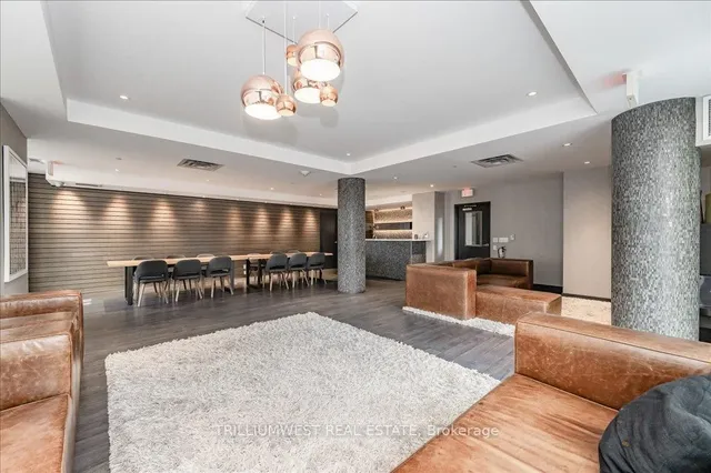 Additional image 37 of 85 Duke St Unit 1702