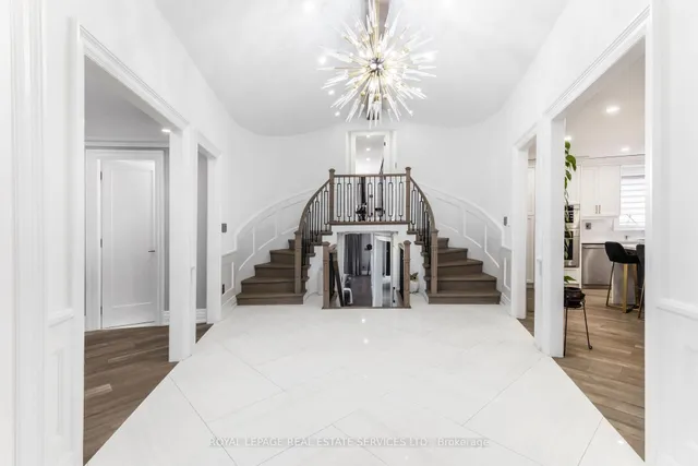 Additional image 6 of 12 Julian Dr