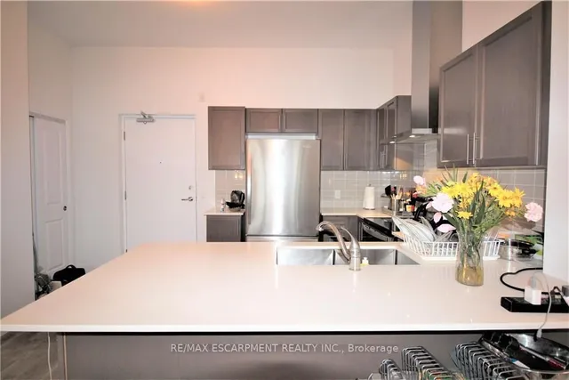 Additional image 13 of 1 Redfern Ave Unit 135