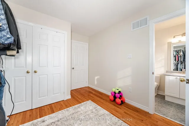 Additional image 30 of 21 FALSTAFF Rd