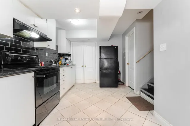 Additional image 34 of 15 Vanderpool Cres