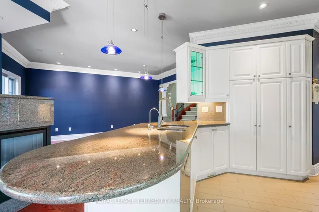 Additional image 14 of 197 La Rose Ave Unit 18