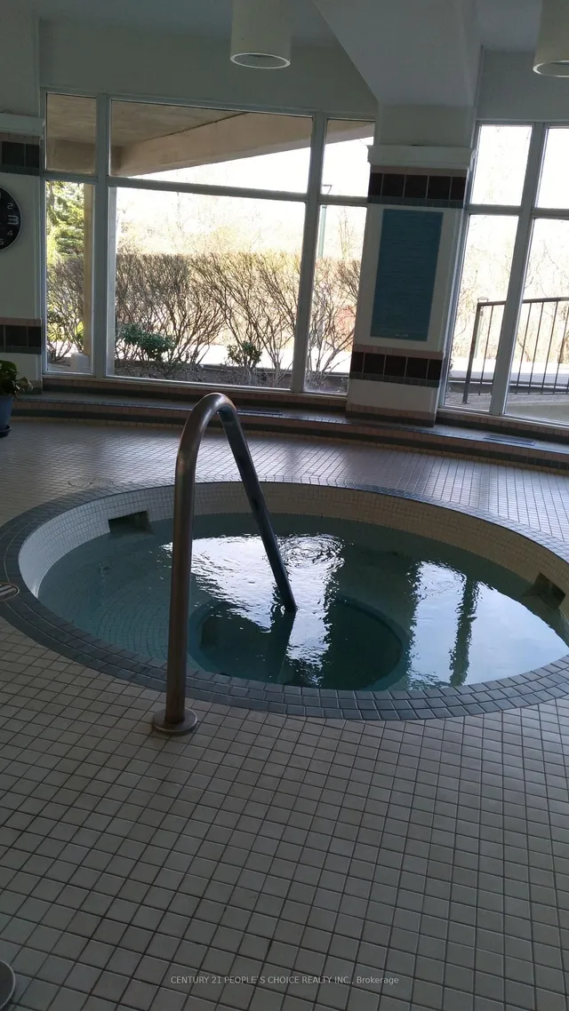 Additional image 14 of 18 Concorde Pl Unit 705