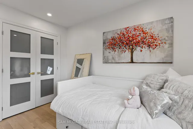 Additional image 30 of 2284 Glastonbury Rd