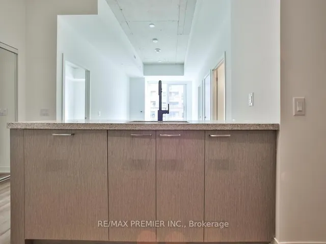 Additional image 18 of 1808 St Clair Ave Unit 607