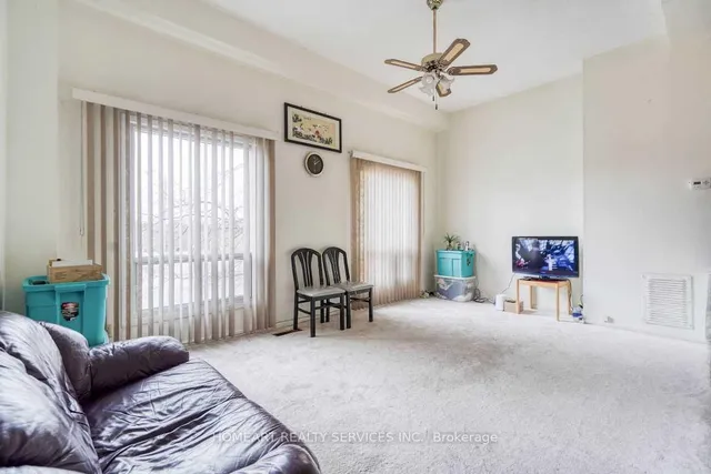 Additional image 2 of 1131 Sandhurst Circ Unit 63