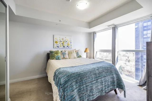 Additional image 17 of 30 Meadowglen Pl Unit 1208