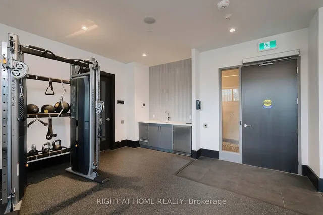 Additional image 28 of 4208 Dundas St Unit 523