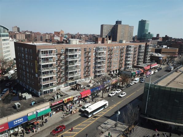 4125 Kissena Blvd, Flushing, NY