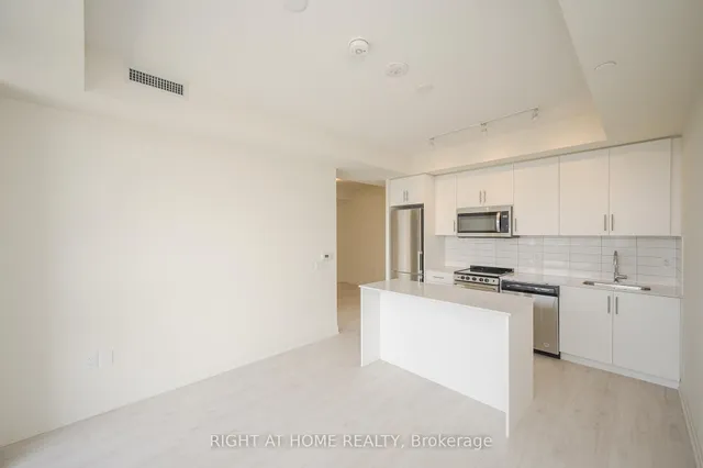 Additional image 21 of 509 Dundas St Unit 605