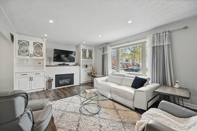 Additional image 5 of 2234 Ghent Ave