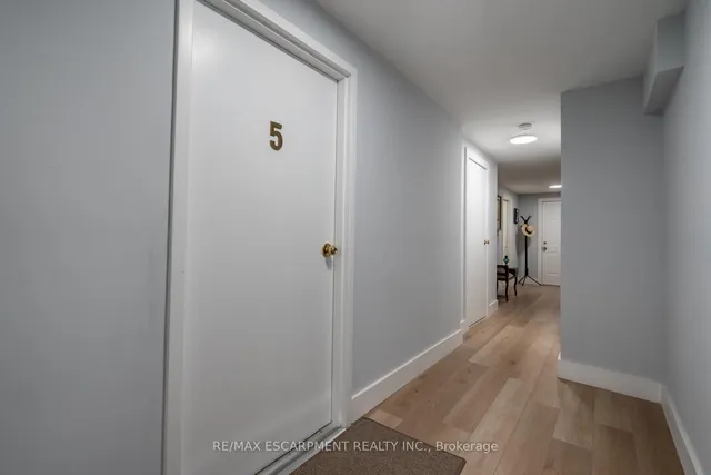 Additional image 10 of 81 Hamilton St