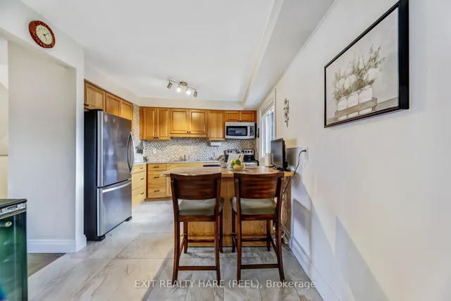 Additional image 10 of 43 Ashton Cres Unit 43