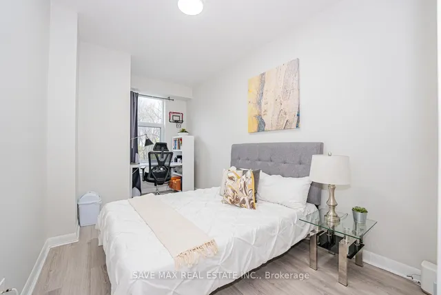 Additional image 30 of 180 Borough Dr