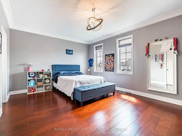 Additional image 30 of 85 Bloomsbury Ave