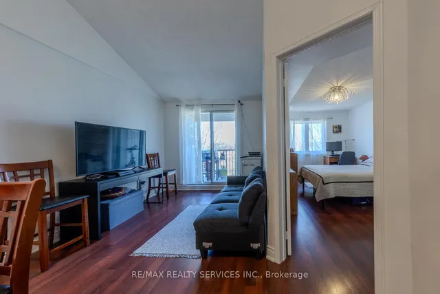 Additional image 24 of 103 Bristol Rd Unit 210