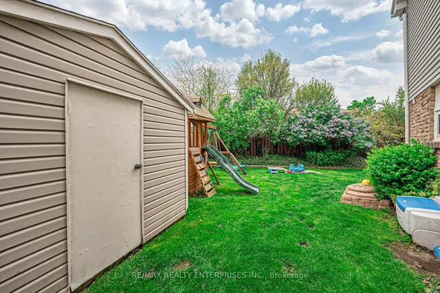 Additional image 38 of 817 Merritt Dr