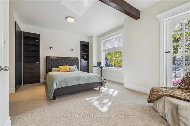 Additional image 8 of 81 Erie Ave