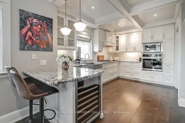 Additional image 23 of 1050 Mohawk Rd