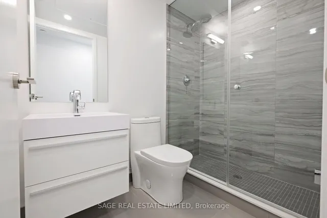 Additional image 8 of 39 Roehampton Ave Unit 3803