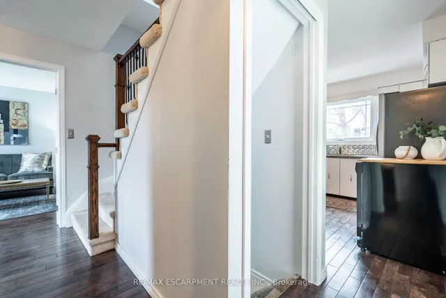 Additional image 33 of 2345 Glastonbury Rd