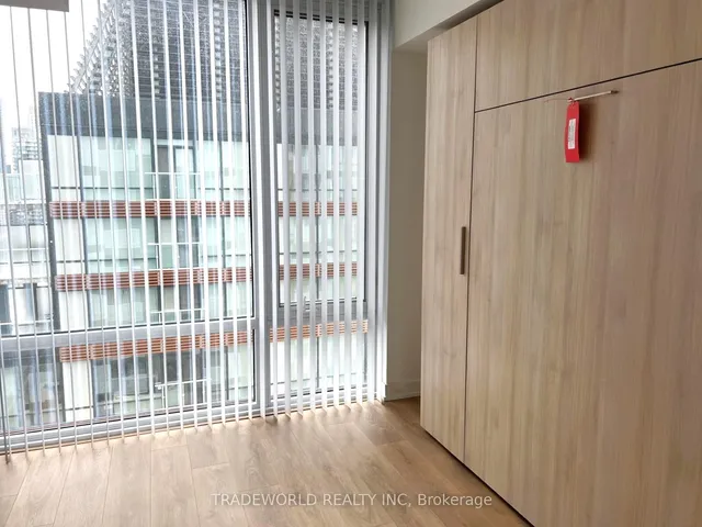 Additional image 9 of 501 Yonge St Unit 2403