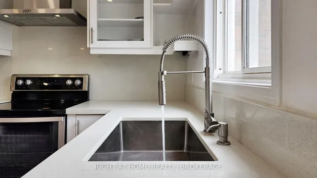 Additional image 16 of 371 Fairgate Way