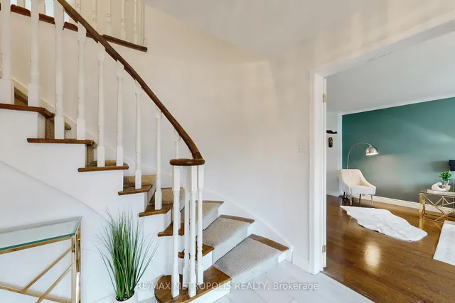 Additional image 25 of 1310 Golden Meadow Tr