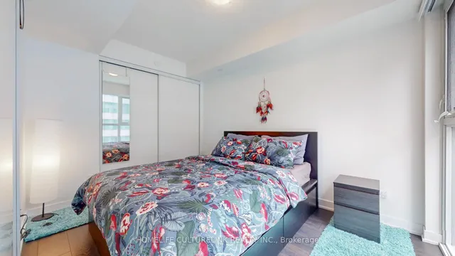 Additional image 28 of 87 Peter St Unit 1417