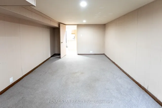 Additional image 25 of 82 Westlake Ave