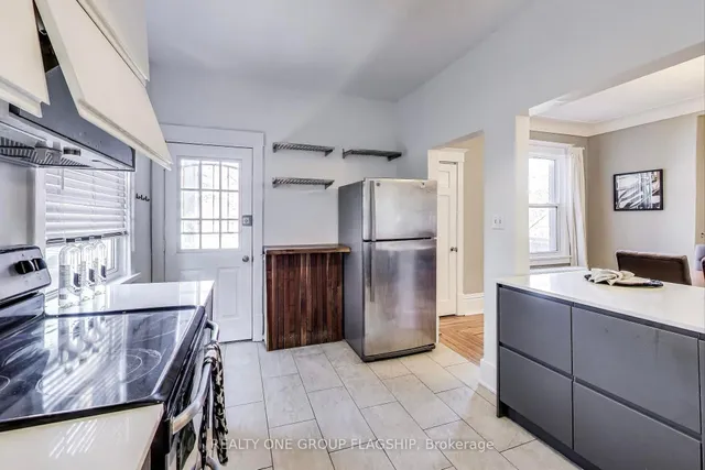 Additional image 14 of 23 Rosslyn Ave