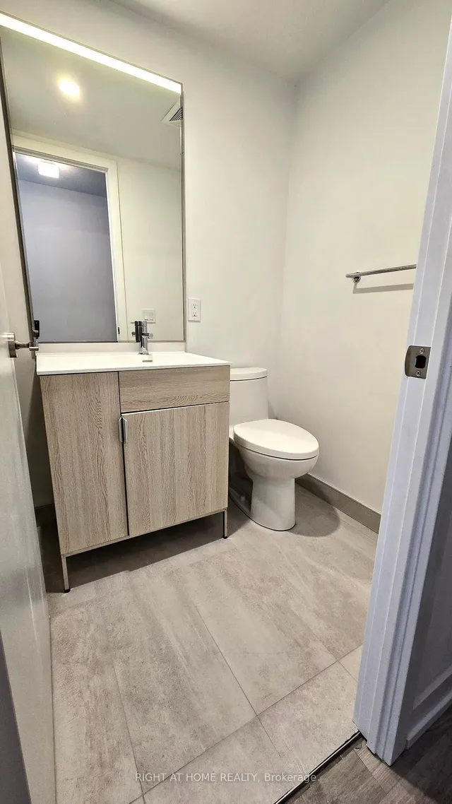 Additional image 8 of 28 Eastern Ave Unit LPH 03