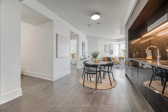 Additional image 28 of 1 Edgewater Dr Unit 719