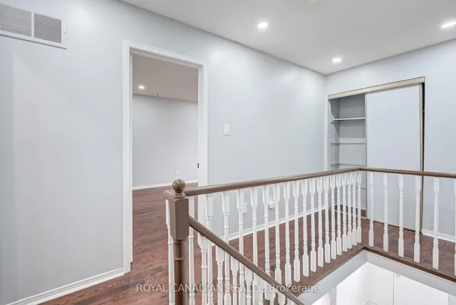 Additional image 16 of 28 Nickel Cres