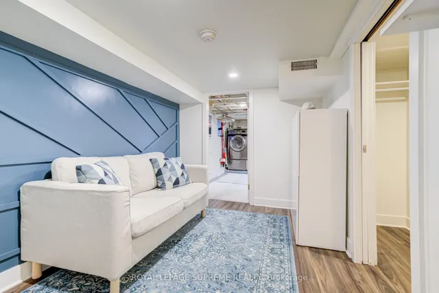 Additional image 33 of 36 Walpole Ave