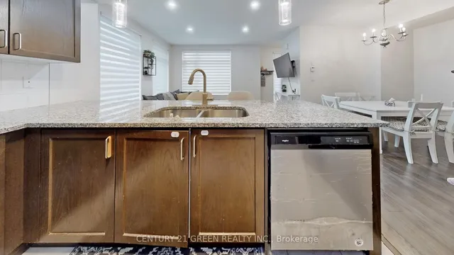 Additional image 14 of 18 Applewood Lane Unit 25