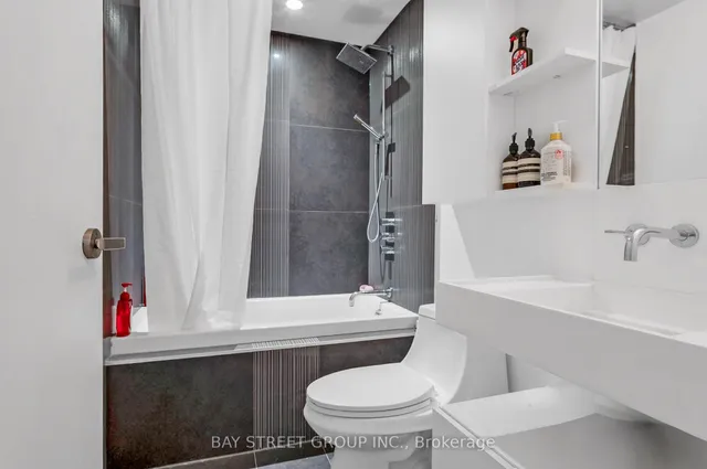 Additional image 20 of 5 St Joseph St Unit 1704