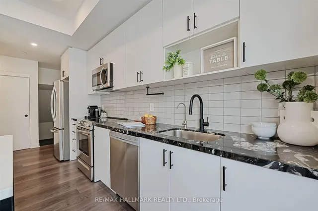 Additional image 4 of 1110 Briar Hill Ave Unit 303