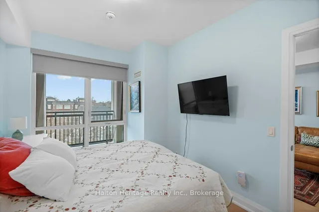 Additional image 22 of 2025 Maria St Unit 302