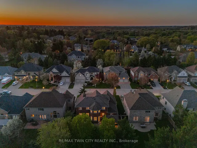 Additional image 50 of 533 Falconridge Cres