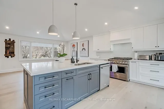 Additional image 11 of 564 Maplehill Dr