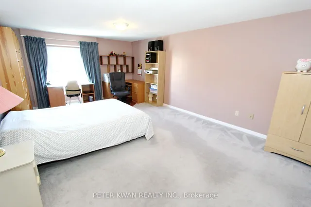 Additional image 22 of 19 Sandyhook Sq