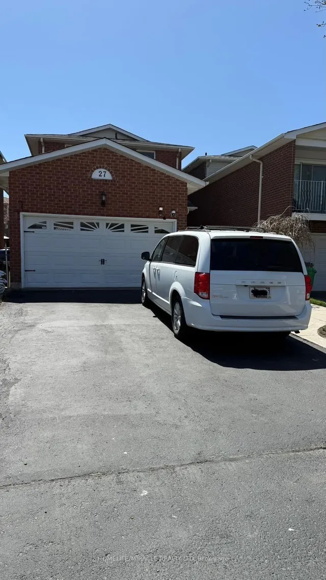 Additional image 44 of 27 Deerpark Cres