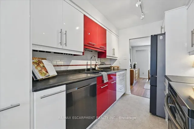 Additional image 13 of 3031 GLENCREST Rd Unit 54