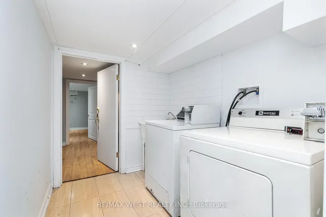 Additional image 33 of 55 Lynd Ave