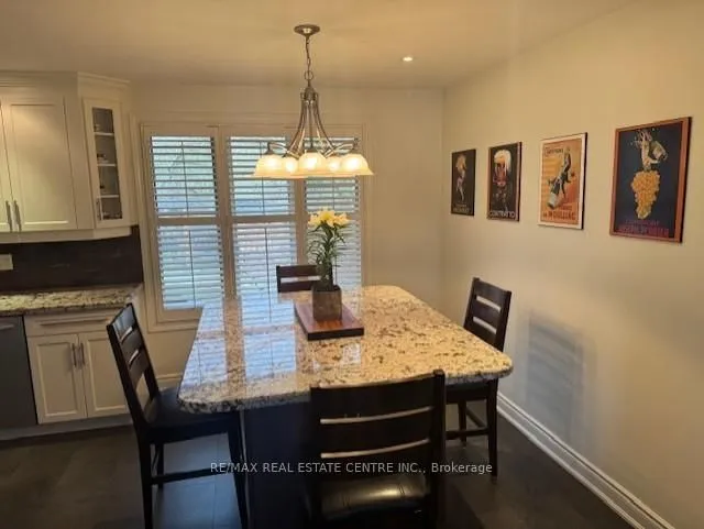 Additional image 7 of 2162 Devon Rd